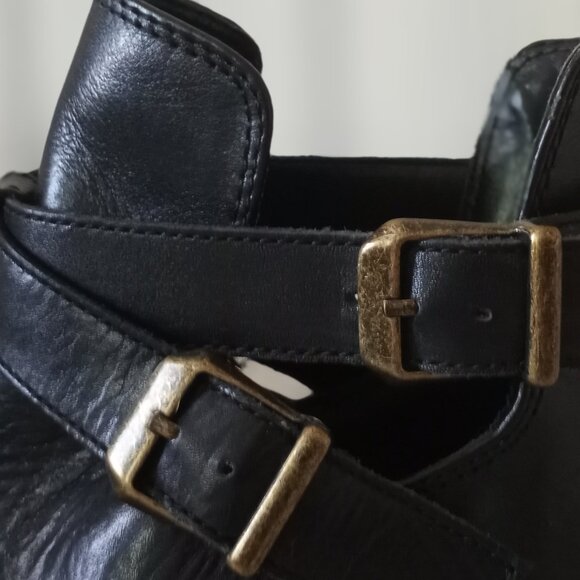 'Bella~Vita' Black Leather Boot Size 6.5M EUC - Picture 12 of 16